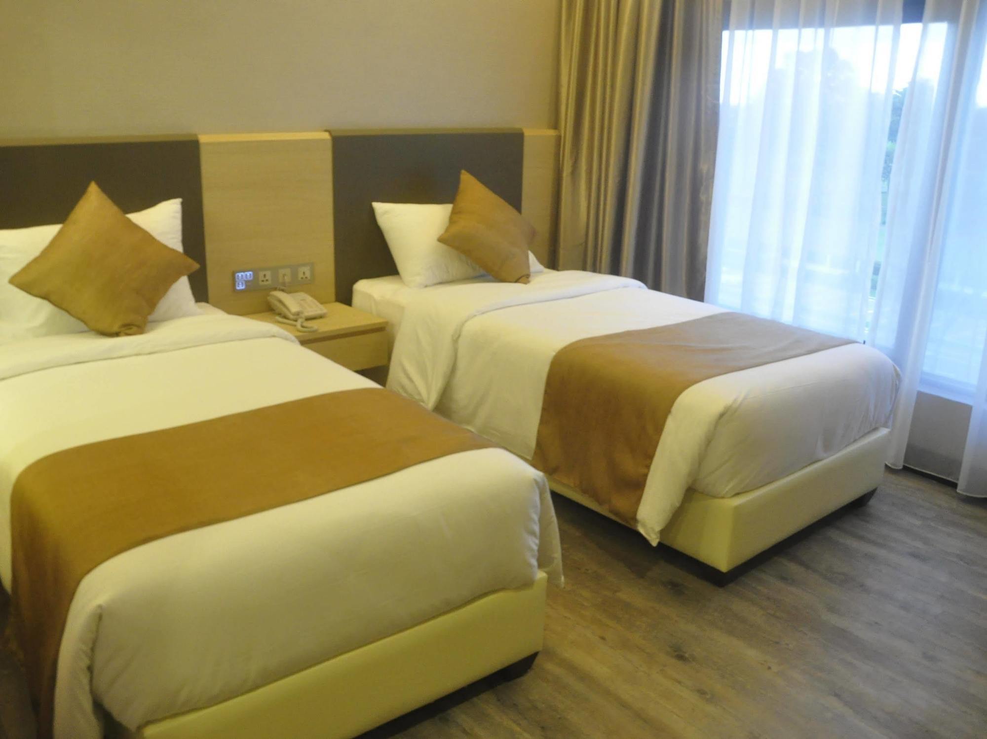 Geobay Hotel Джохор-Бару Экстерьер фото